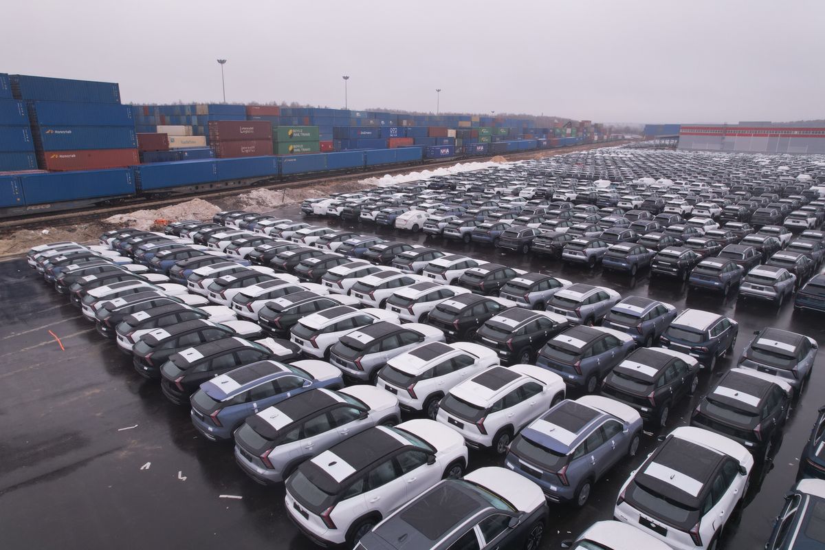 Responsible storage of commercial vehicles